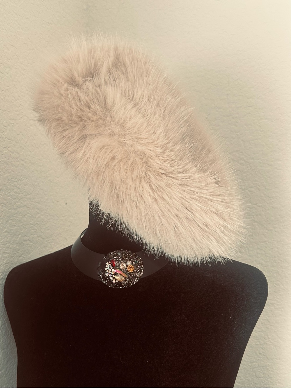Luxury Faux Fur Beret in Light Beige
